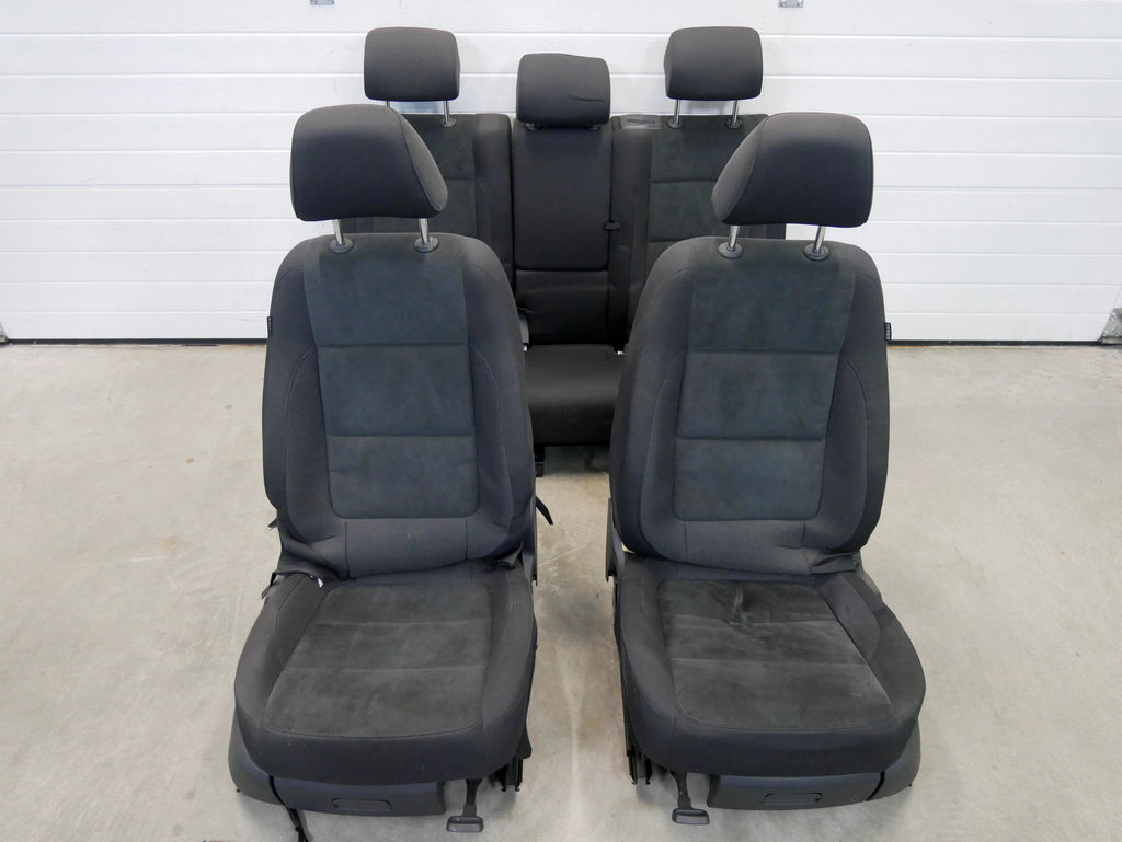 Komplet Foteli Alcantara VW Tiguan 5N0 Lift Siedzenia Kanapa Podgrzewane