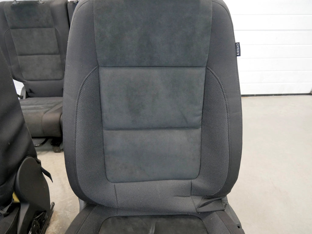 Komplet Foteli Alcantara VW Tiguan 5N0 Lift Siedzenia Kanapa Podgrzewane