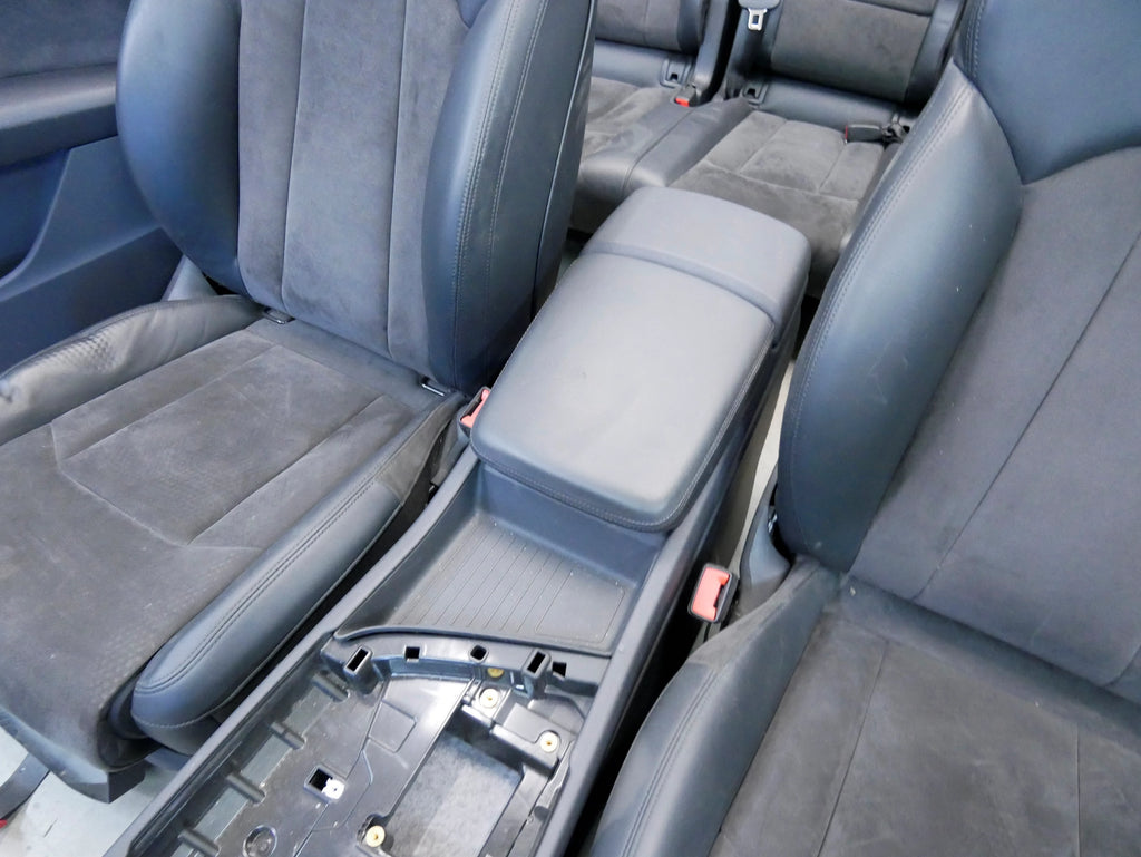 Fotele Boczki Komplet Alcantara Skóra Audi Q7 4M Wnętrze Siedzenia Kanapa