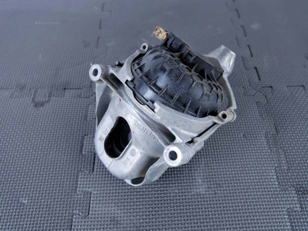 Poduszka Silnika Prawa Hydro 4M0199372FM Audi Q7 4M Q8 A6 C8 A7 4K 3.0 TFSI