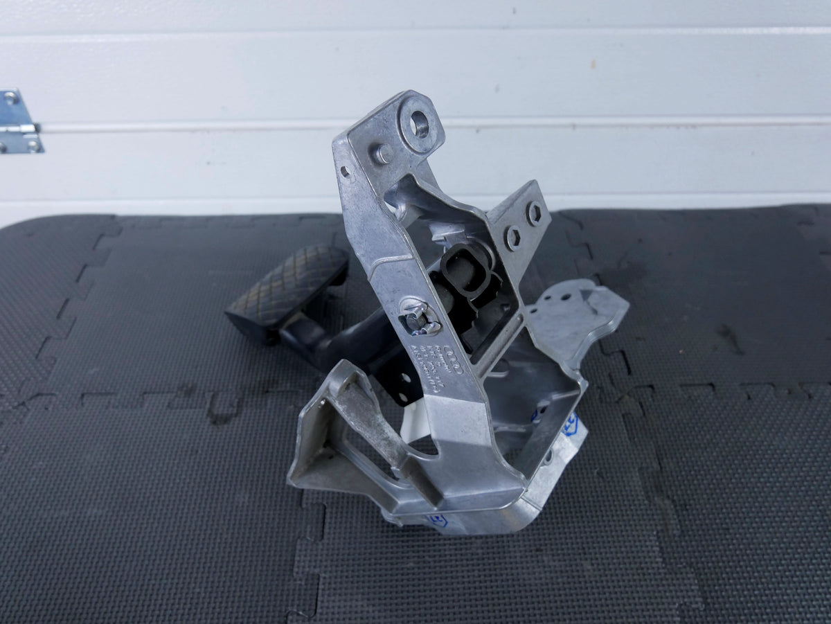 Pedał Hamulca Stelaż Wspornik 4K1723117 8W1723140B Audi A7 4K A6 C8 Automat OE