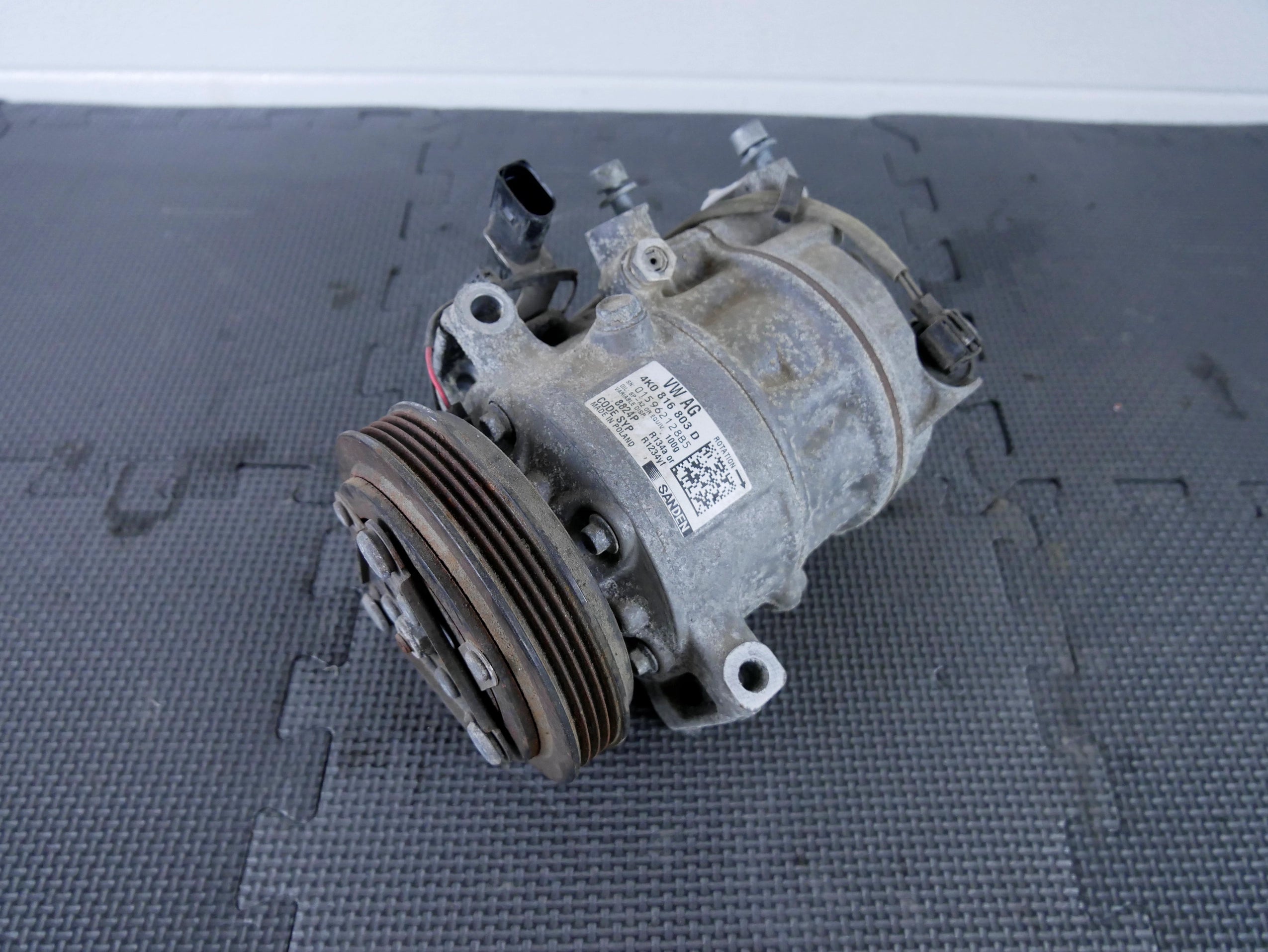 Kompresor Klimatyzacji 4K0816803D Audi A7 4K A6 C8 Q8 3.0 55 TFSI Sanden OE