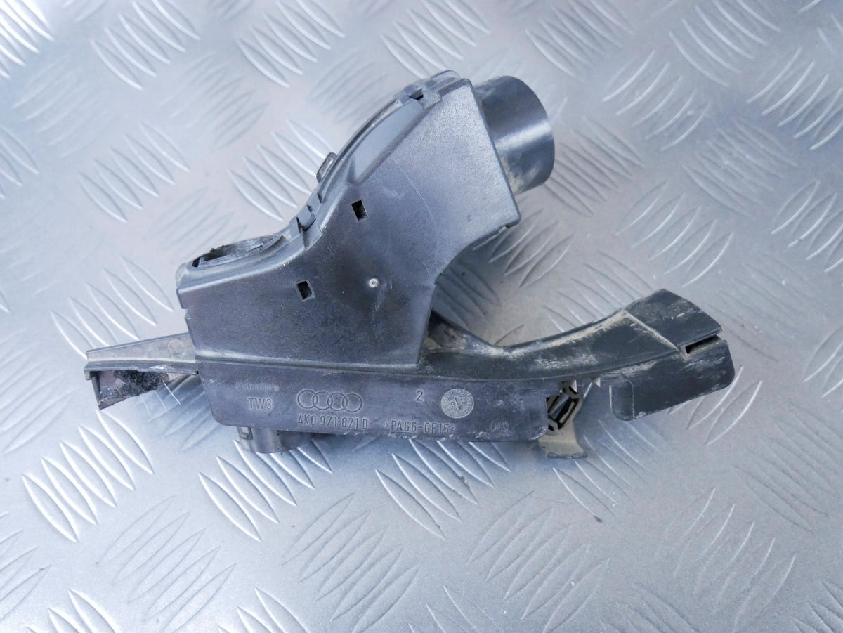 Kanał Kablowy Podszybia 4K0971871D Audi A6 A7 4K C8 Prowadnica Wiązki VAG OEM