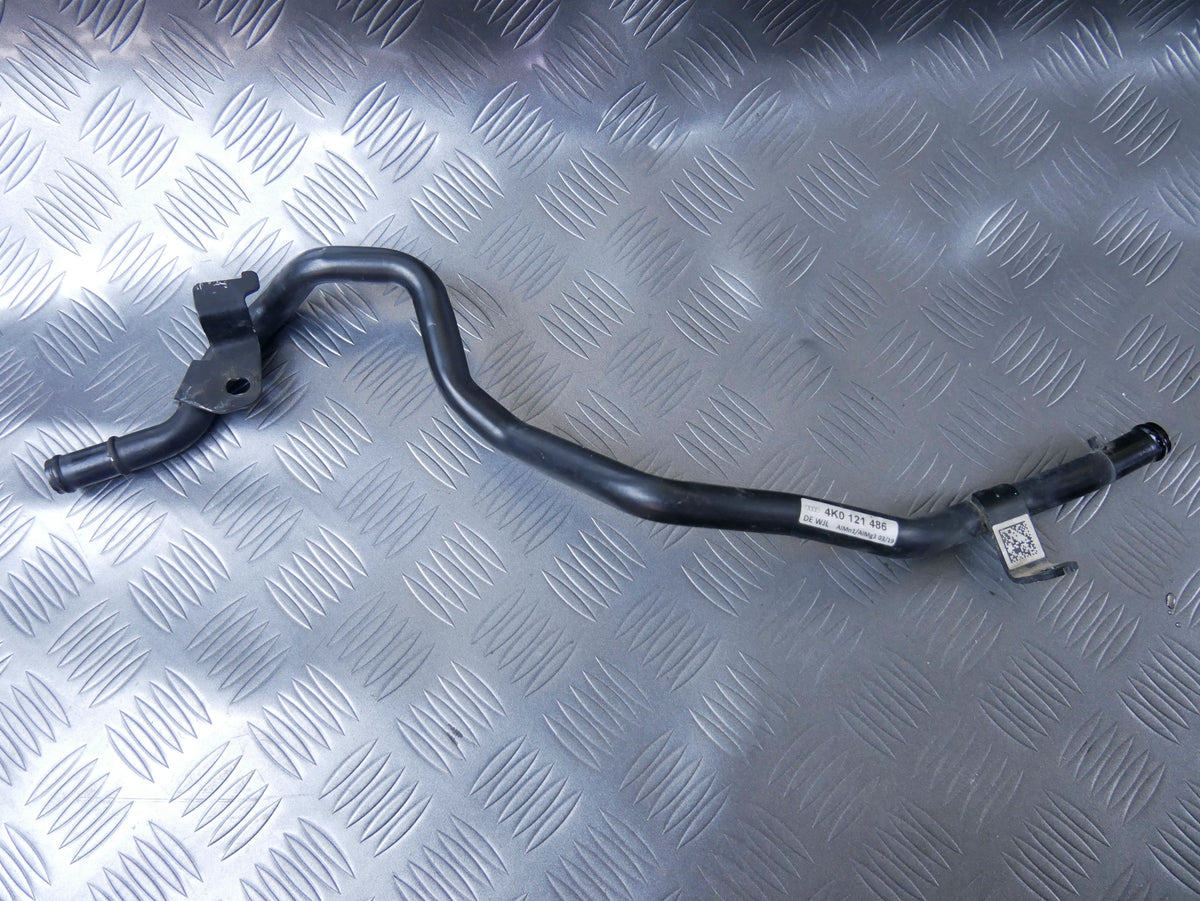 Przewód Odpowietrzający 4K0121486 Audi A6 A7 4K C8 Rurka Wody Chłodzenia OEM