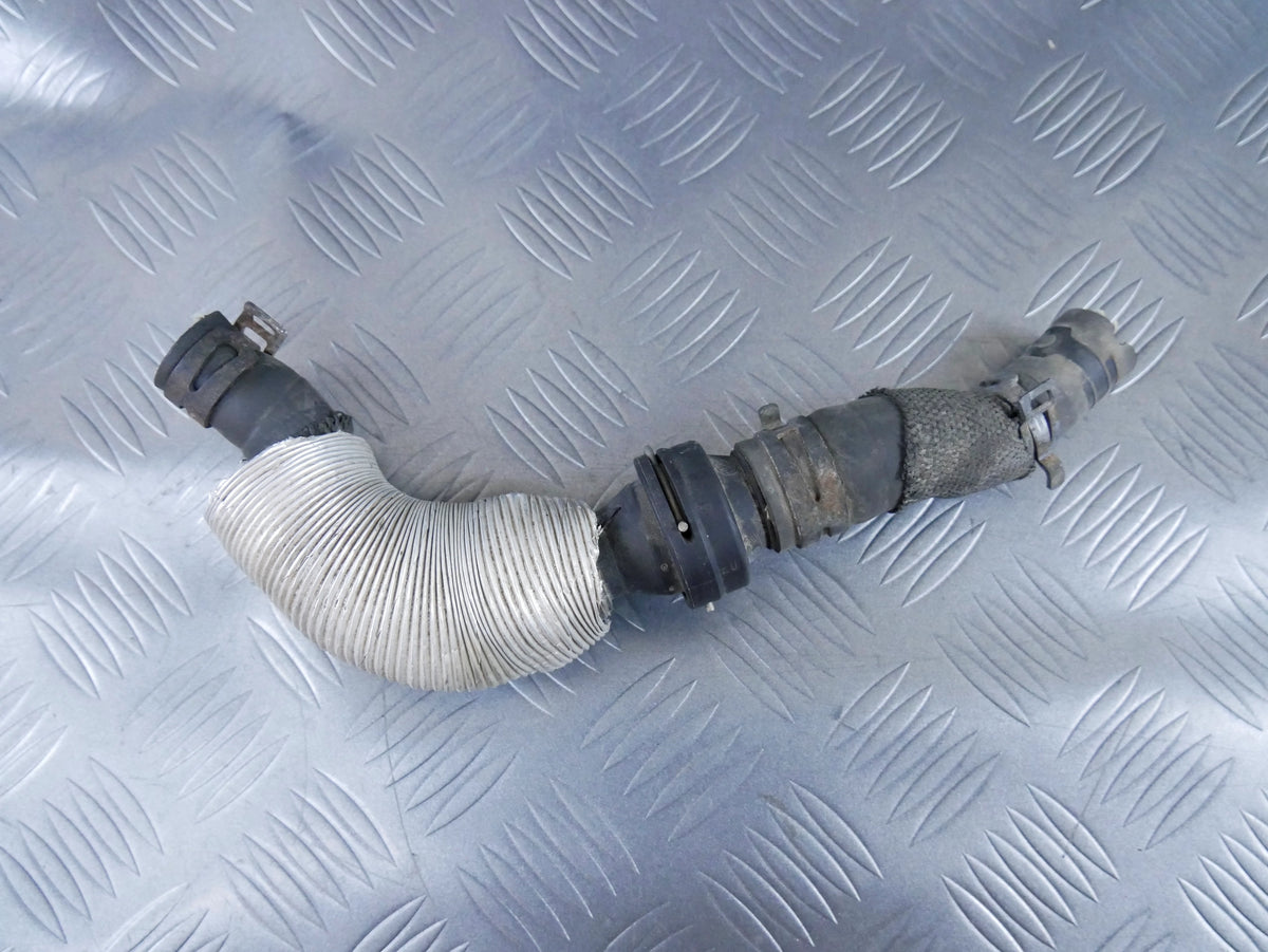 Zawór Wąż Przewód Wody 4K0122449D Audi A6 A7 4K C8 3.0 TFSI 55 TFSI Zwrotny OEM