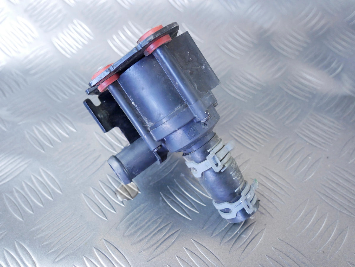 Dodatkowa Pompa Wody 06H121601M Audi A7 4K C8 3.0 TFSI 55 TFSI Obiegowa OE