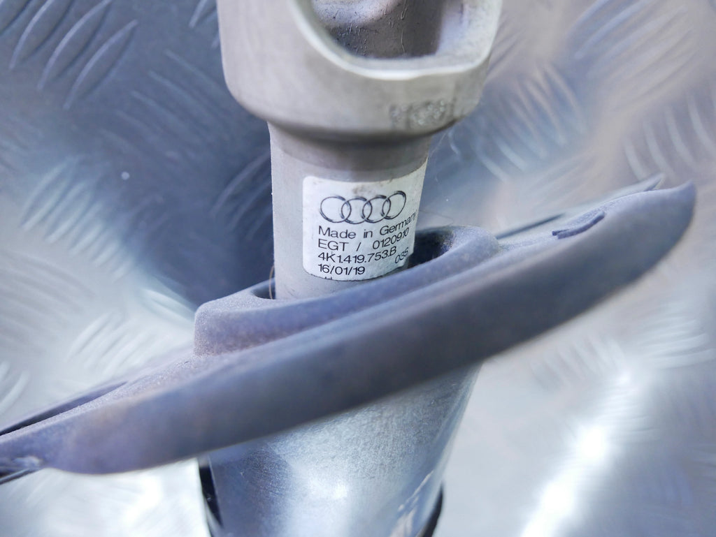 Krzyżak Kolumny Kierownicy 4K1419753B Audi A7 4K C8 A6 Wałek Przegub OE