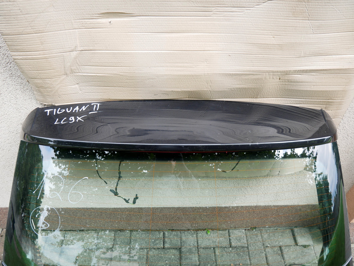 Klapa Bagażnika Tył LC9X Kamera VW Tiguan II 5NA Deep Black Pokrywa OE