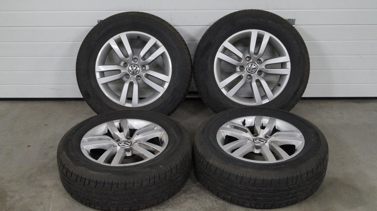 Koła wheels reifen 5N0601025R 215/65R16 VW TIGUAN