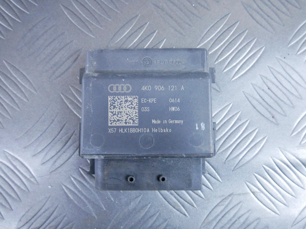 Moduł Pompy Paliwa Sterownik 4K0906121A Audi A7 S7 RS7 4K C8 3.0 TFSI OE