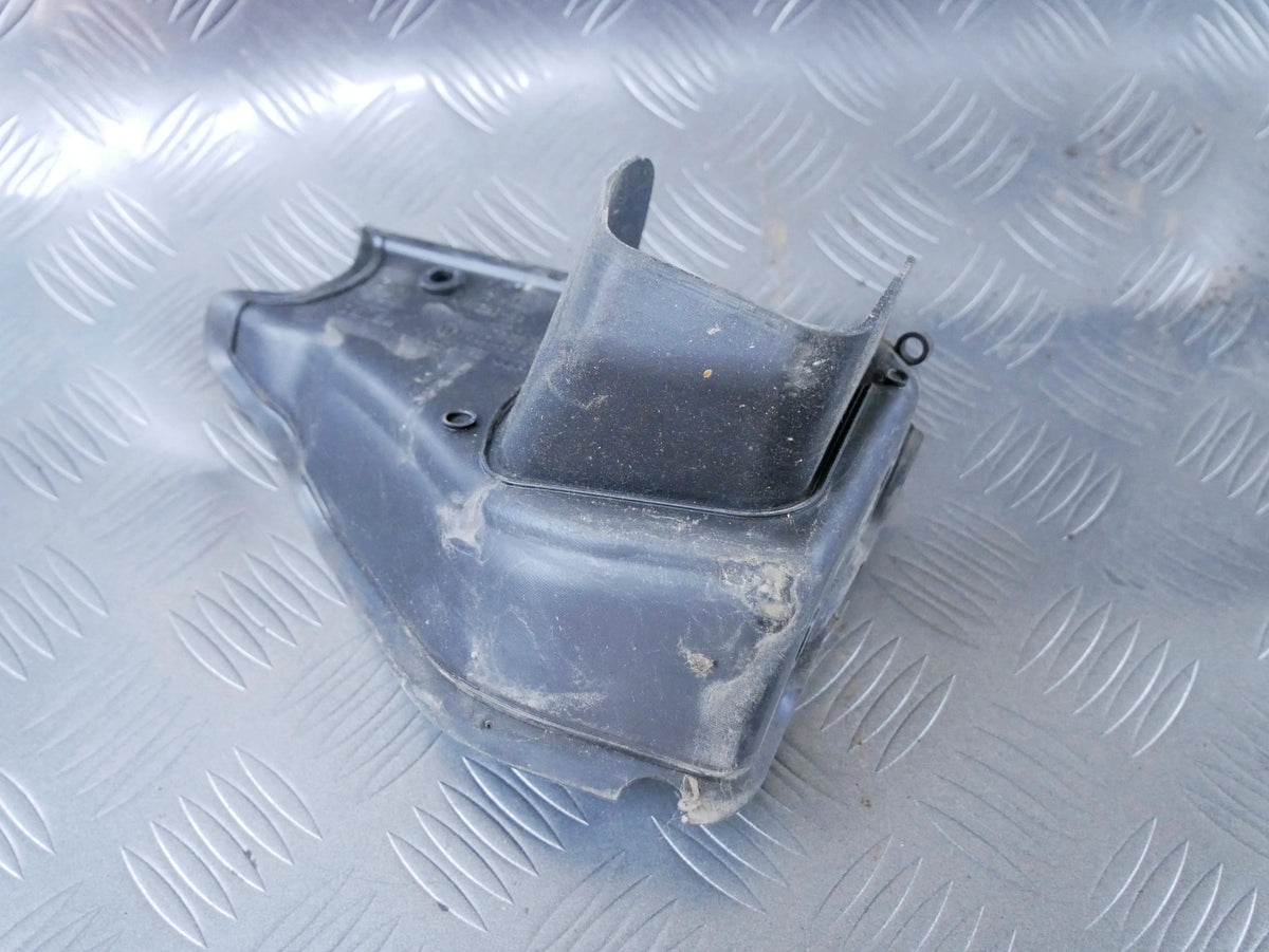 Osłona Zawiasu Klapy Lewa 4K8827279 Audi A7 S7 RS7 4K Maskownica Tył OE