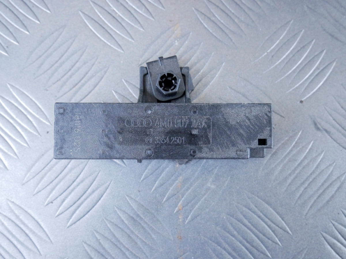 Moduł Antena Kessy Keyless 4M0907247 Audi A7 S7 RS7 4K C8 Q7 Q8 Zasięgu OE