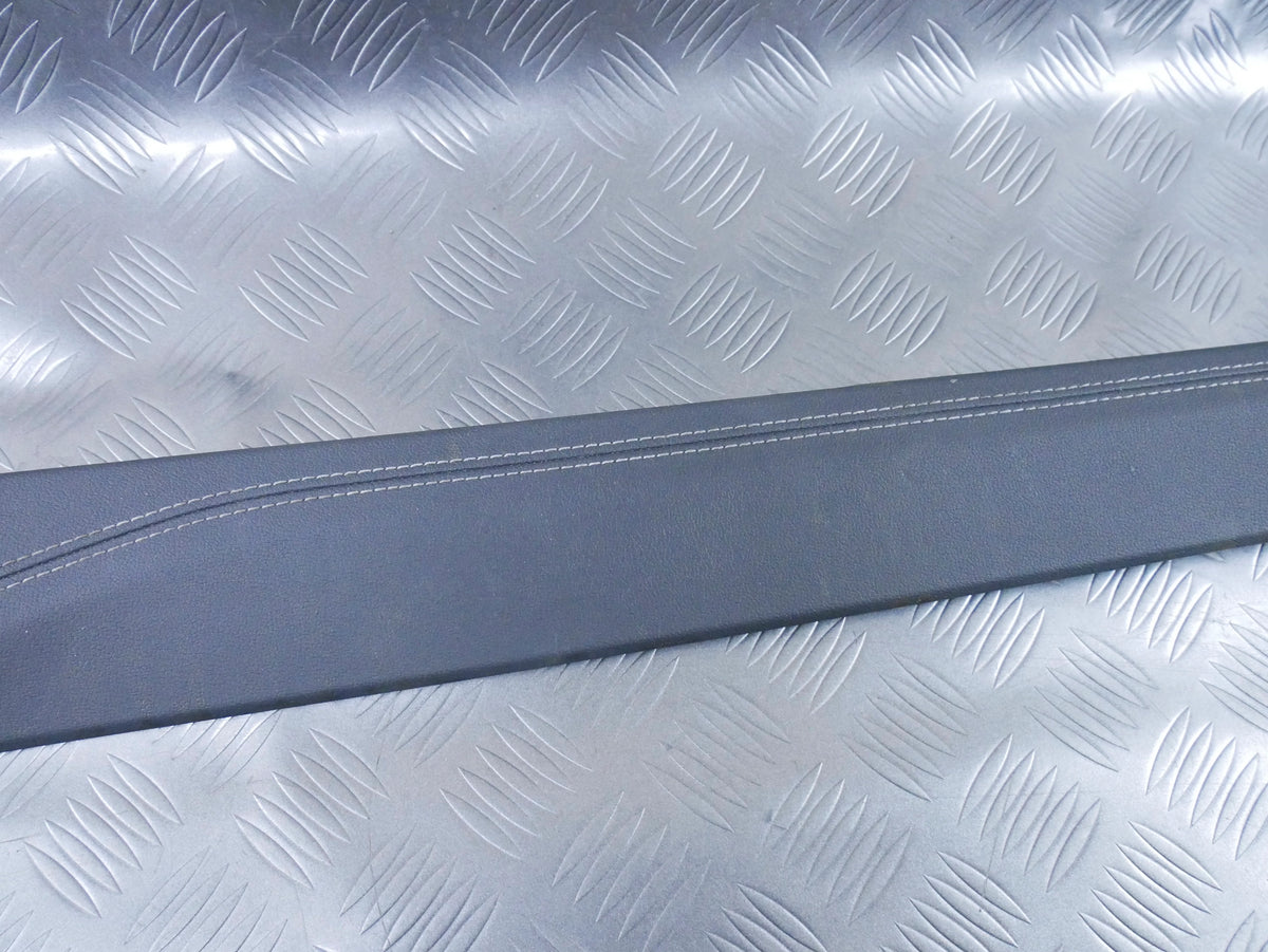 Boczek Tunelu Skóra Lewy 4K0863305B Audi A7 S7 RS7 4K C8 Konsola Środek OE