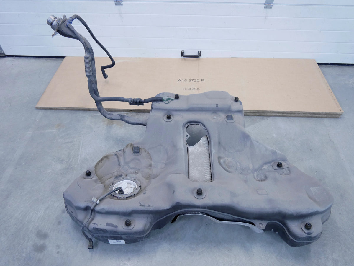 Zbiornik Bak Paliwa 73L 4K8201021DG 4K8201060CP Audi A7 S7 RS7 4K 3.0 OE