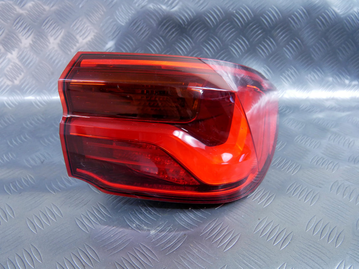 Lampa Tył Prawa Błotnik LED 7444318 BMW X2 F39 Zewnętrzna Oryginał OEM OE