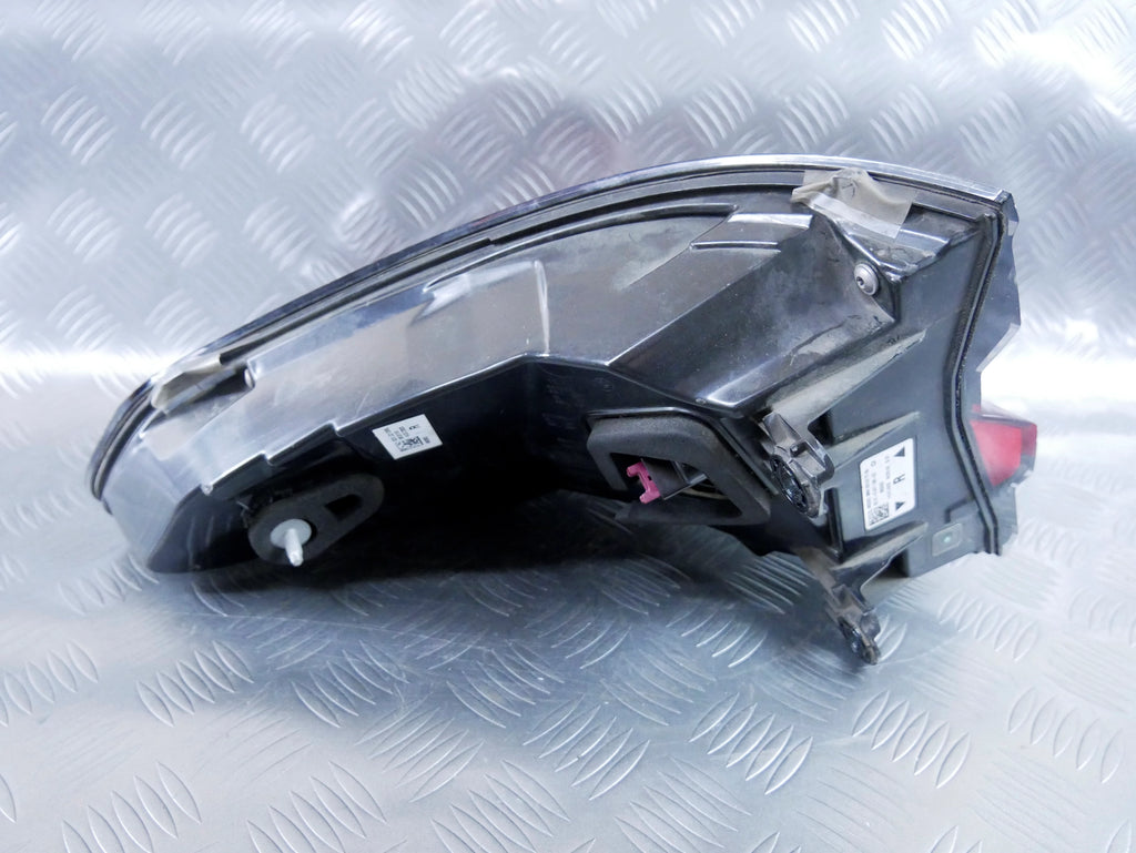 Lampa Tył Prawa Błotnik LED BMW 5 G31 Touring LCI Lift Oryginał OEM OE