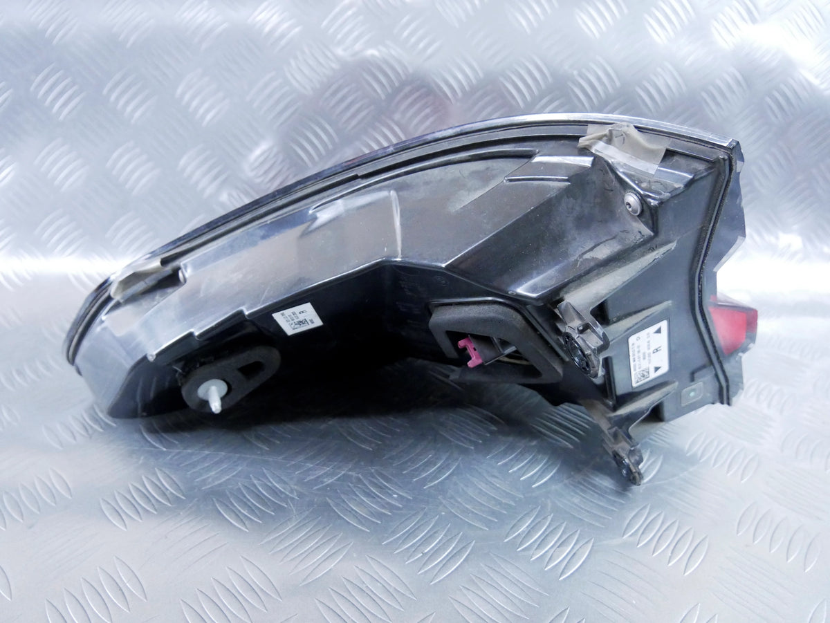 Lampa Tył Prawa Błotnik LED BMW 5 G31 Touring LCI Lift Oryginał OEM OE