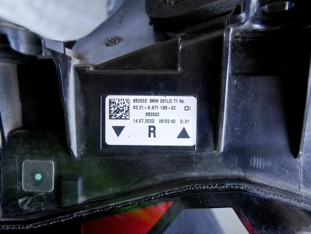Lampa Tył Prawa Błotnik LED BMW 5 G31 Touring LCI Lift Oryginał OEM OE