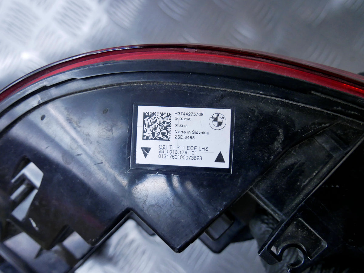 Lampa Tył Lewa Błotnik LED 7490605 BMW 3 G21 Touring Zewnętrzna OEM OE