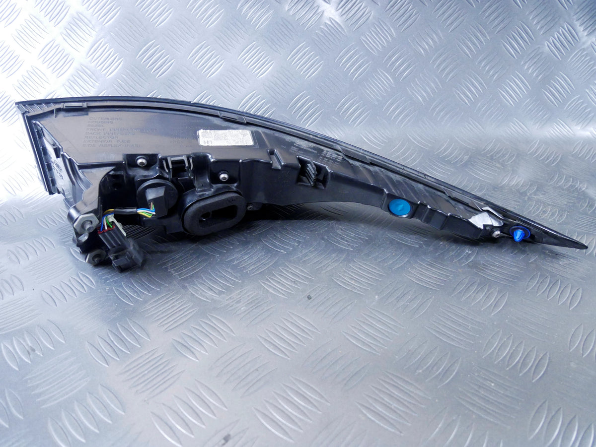 Lampa Tył Lewa Błotnik LED Land Rover Velar L560 Zewnętrzna Oryginał OE