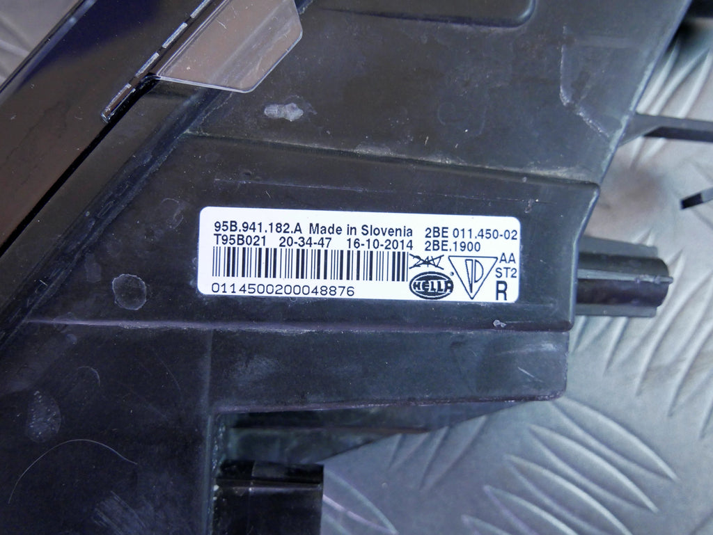 Halogen Prawy Przeciwmgielny LED 95B941182A Porsche Macan 95B Oryginał OE