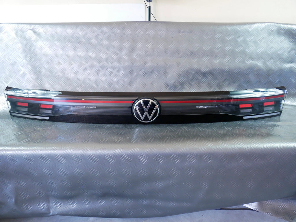Blenda LED Klapy Środkowa 571945307A VW Tiguan III 3 Pas Oryginał OEM OE