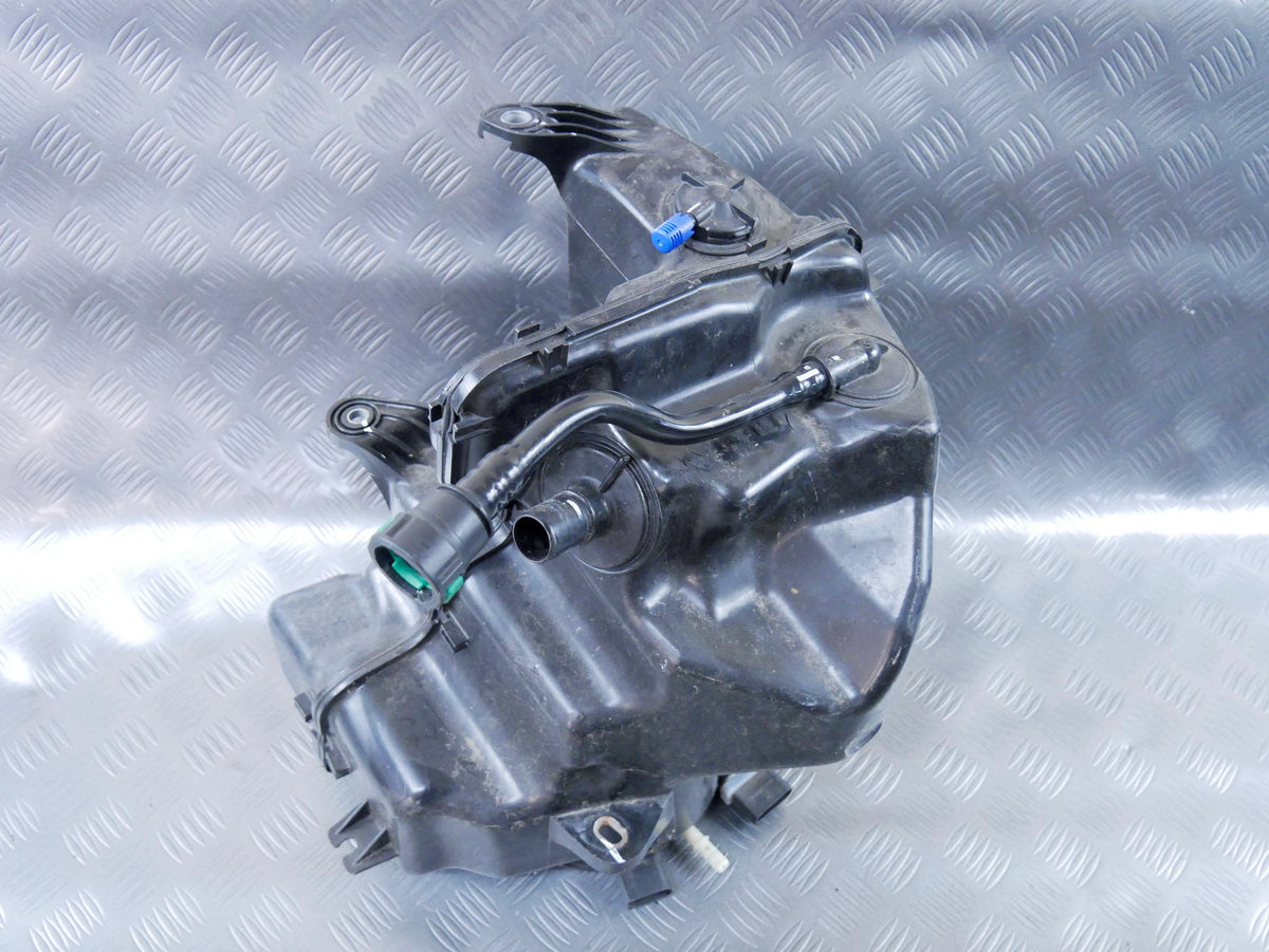 Zbiornik AdBlue Pompa Grzałka 2K5131877A 5Q0131969C VW Caddy V 2.0 TDI OE
