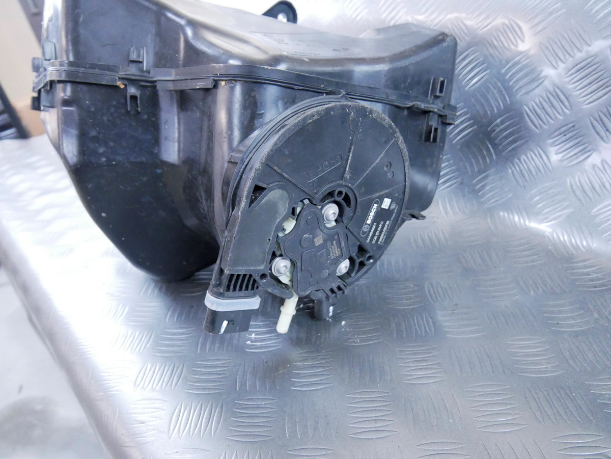 Zbiornik AdBlue Pompa Grzałka 2K5131877A 5Q0131969C VW Caddy V 2.0 TDI OE