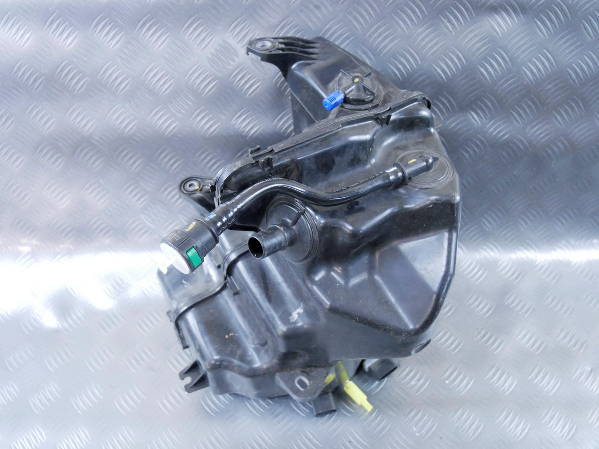 Zbiornik AdBlue Pompa Grzałka 2K5131877C 5Q0131969C VW Caddy V 2.0 TDI OE