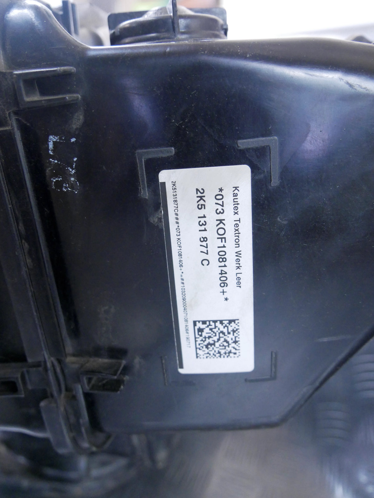 Zbiornik AdBlue Pompa Grzałka 2K5131877C 5Q0131969C VW Caddy V 2.0 TDI OE