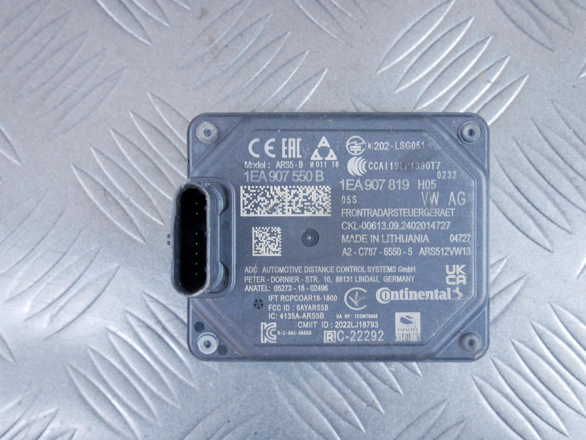 Radar Czujnik ACC Tempomatu 1EA907550B VW ID.3 ID.4 Skoda Enyaq Cupra