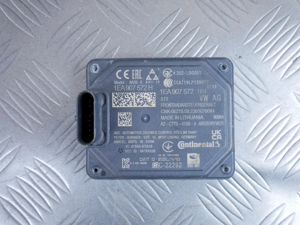Radar Czujnik ACC Tempomatu 1EA907572H VW ID.3 ID.4 Skoda Enyaq Cupra