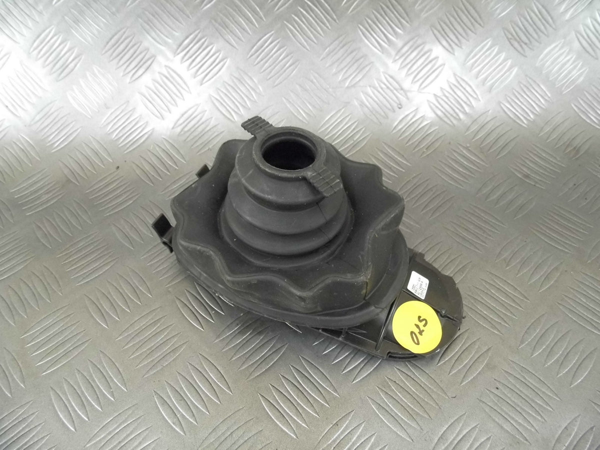 Obudowa wybieraka biegów 8W0711406 AUDI A4 B9 8W0