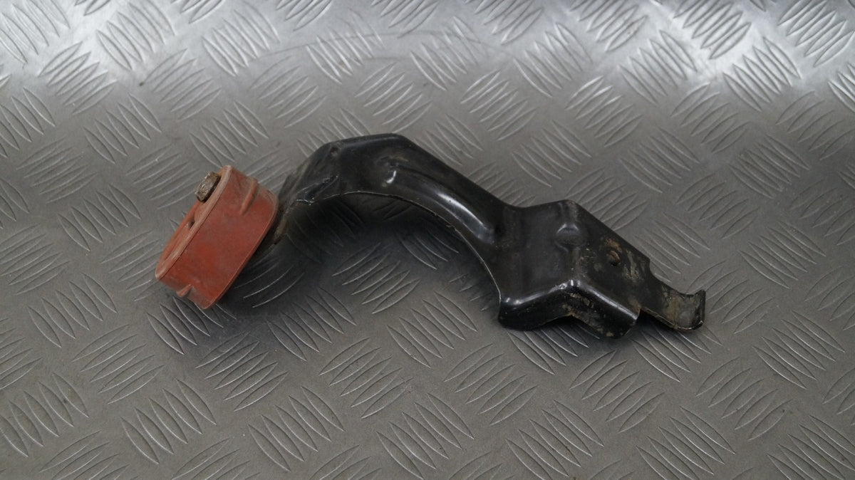Mocowanie wieszak wydechu 5N0253461 VW PASSAT B7