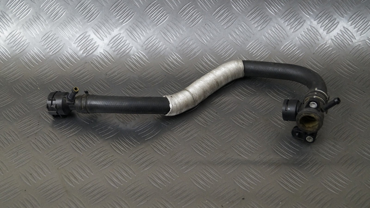 Rura wąż wody 3C0122157FH PASSAT B7 2.0 TSI