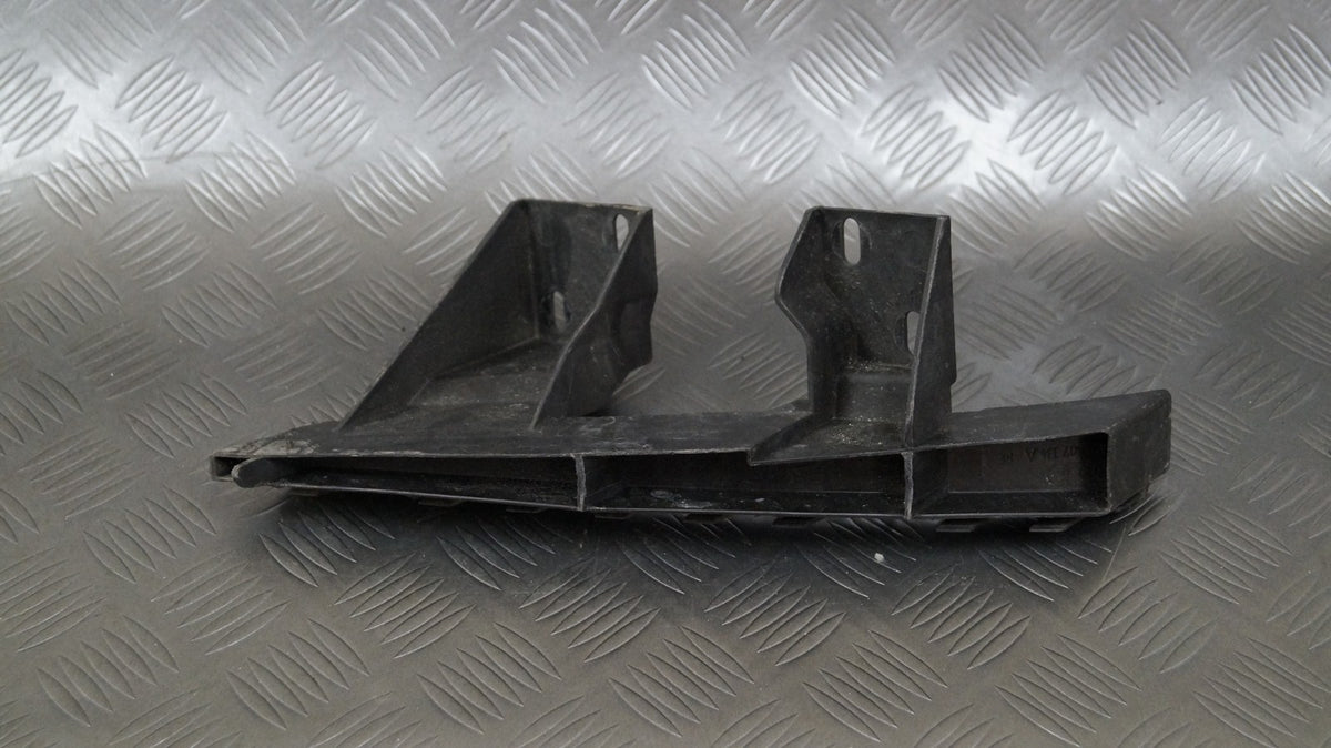 Ślizg zderzaka przód prawy 4L0807334A AUDI Q7 LIFT