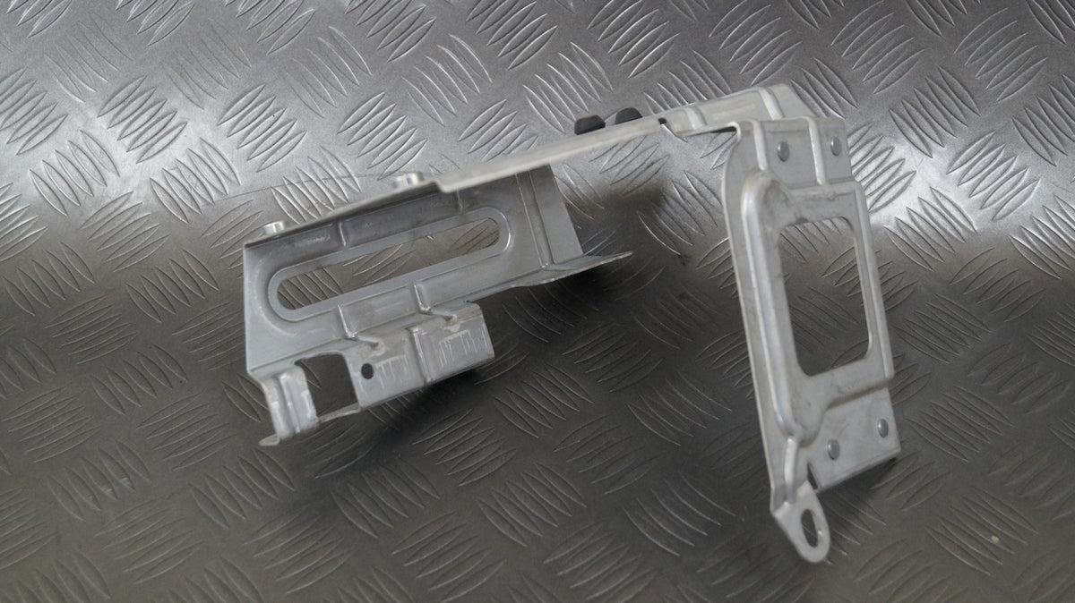 Mocowanie sterownika A2225451840 Mercedes S W222