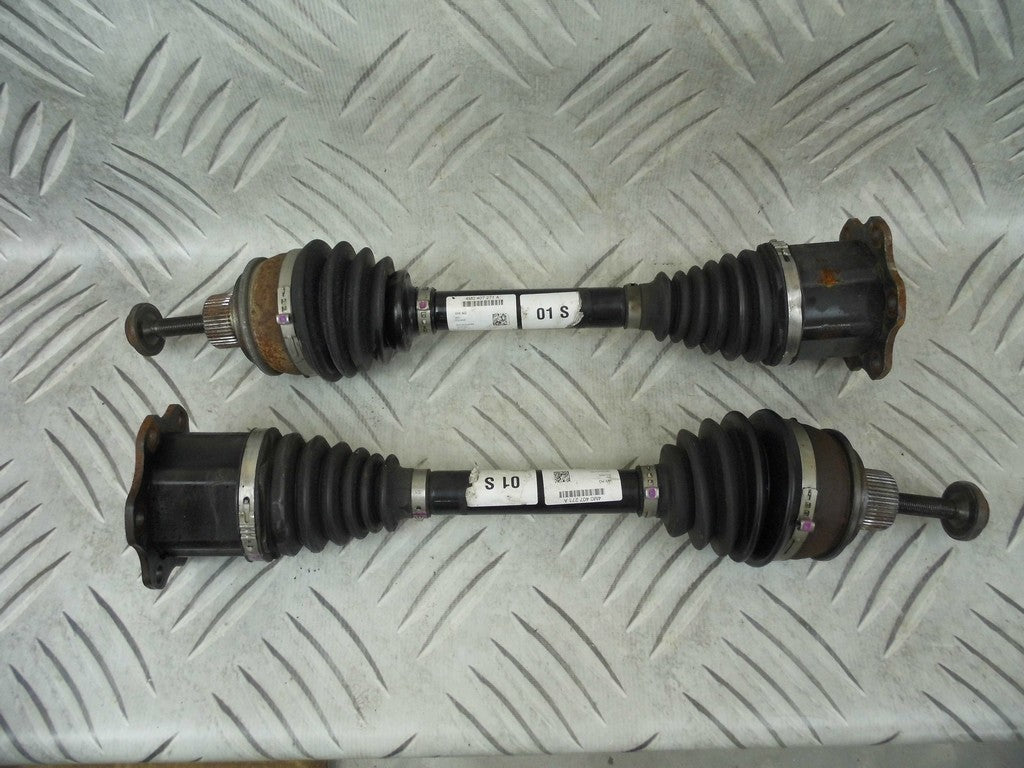 Półoś przód prawa lewa 4M0407271A AUDI Q7 2.0 TFSI