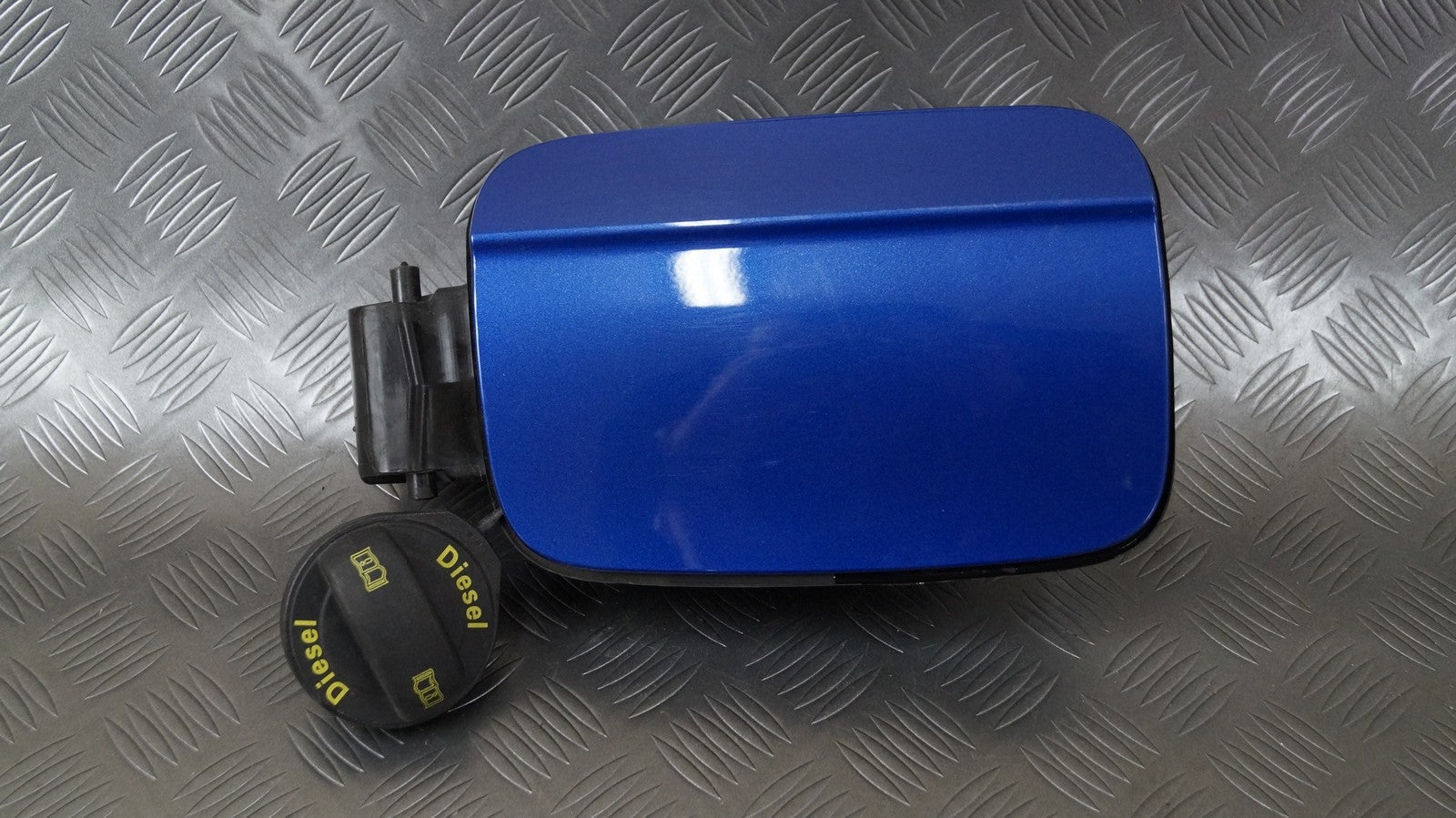 Klapka wlewu paliwa korek 4G8809906J AUDI A7 LIFT