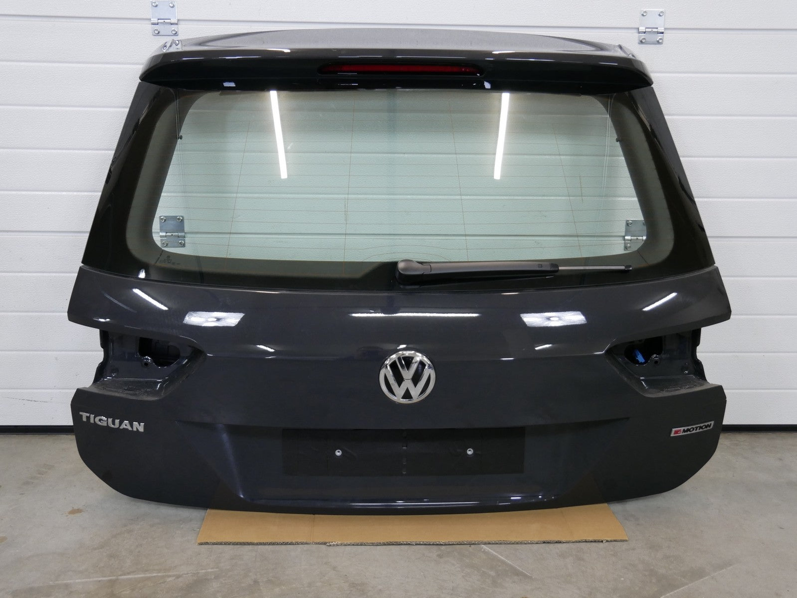 Klapa tył tylna LI7F VW TIGUAN II 5NA