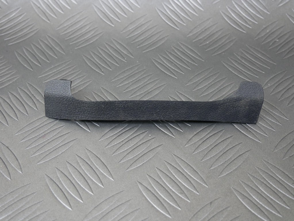 Osłona klapy bagażnika 4G8867608 AUDI A7