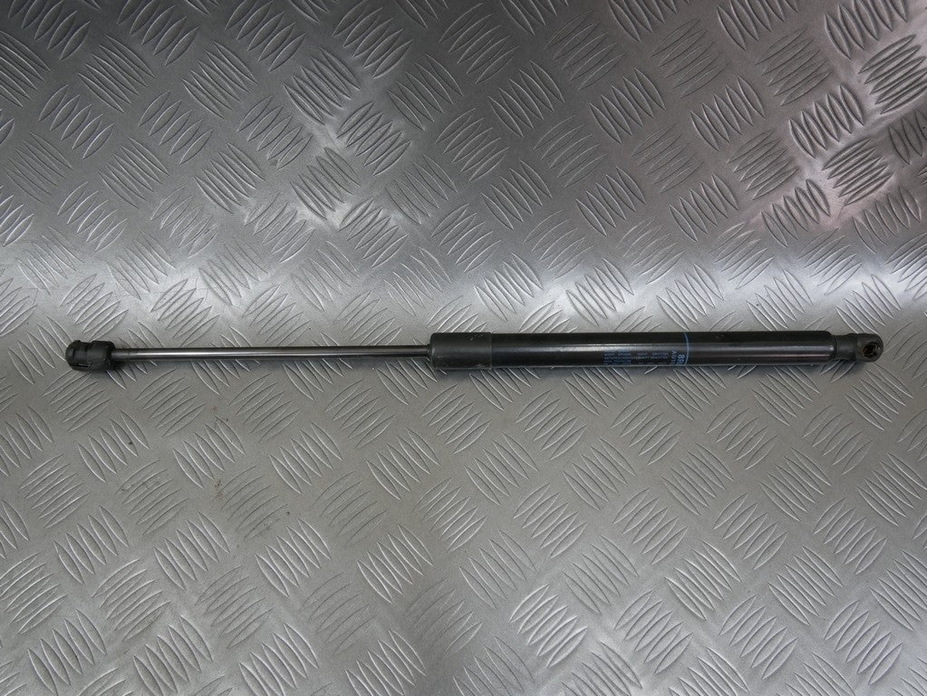 Siłownik klapy 8R0827552A AUDI Q5