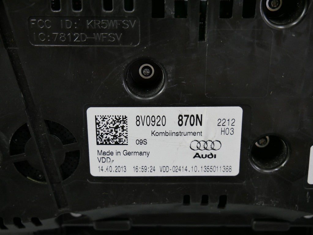 Licznik 8V0920870N AUDI S3 8V