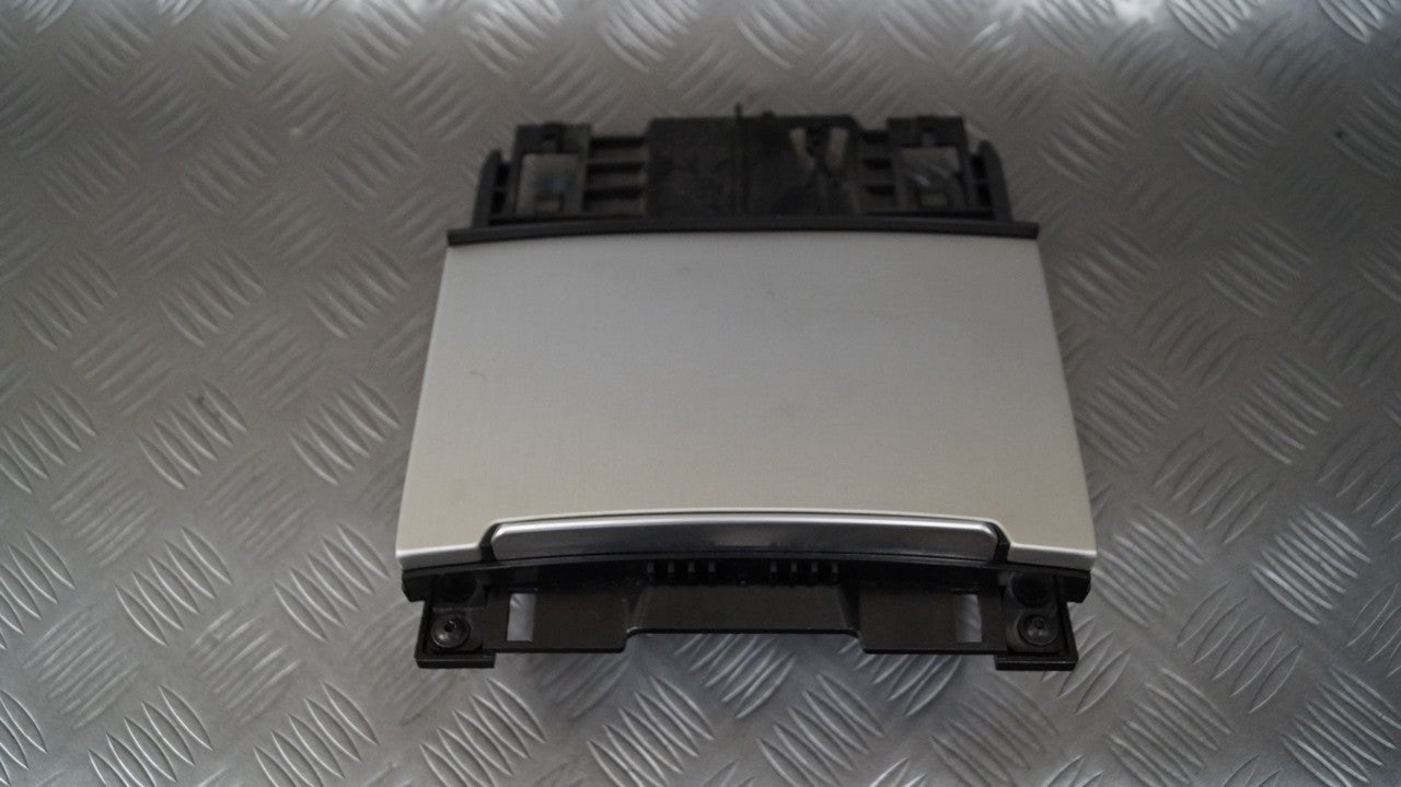 Popielniczka 4G0863273 AUDI A7 4G8