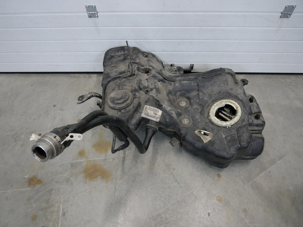 Zbiornik bak paliwa 8K0201021EM AUDI A4 B8 2.0 TFSI