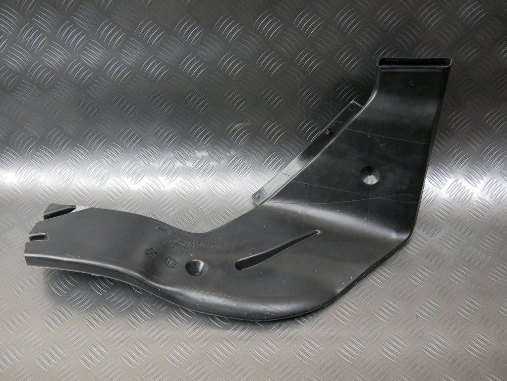 Kanał powietrza 7051380 BMW X3 E83 LIFT