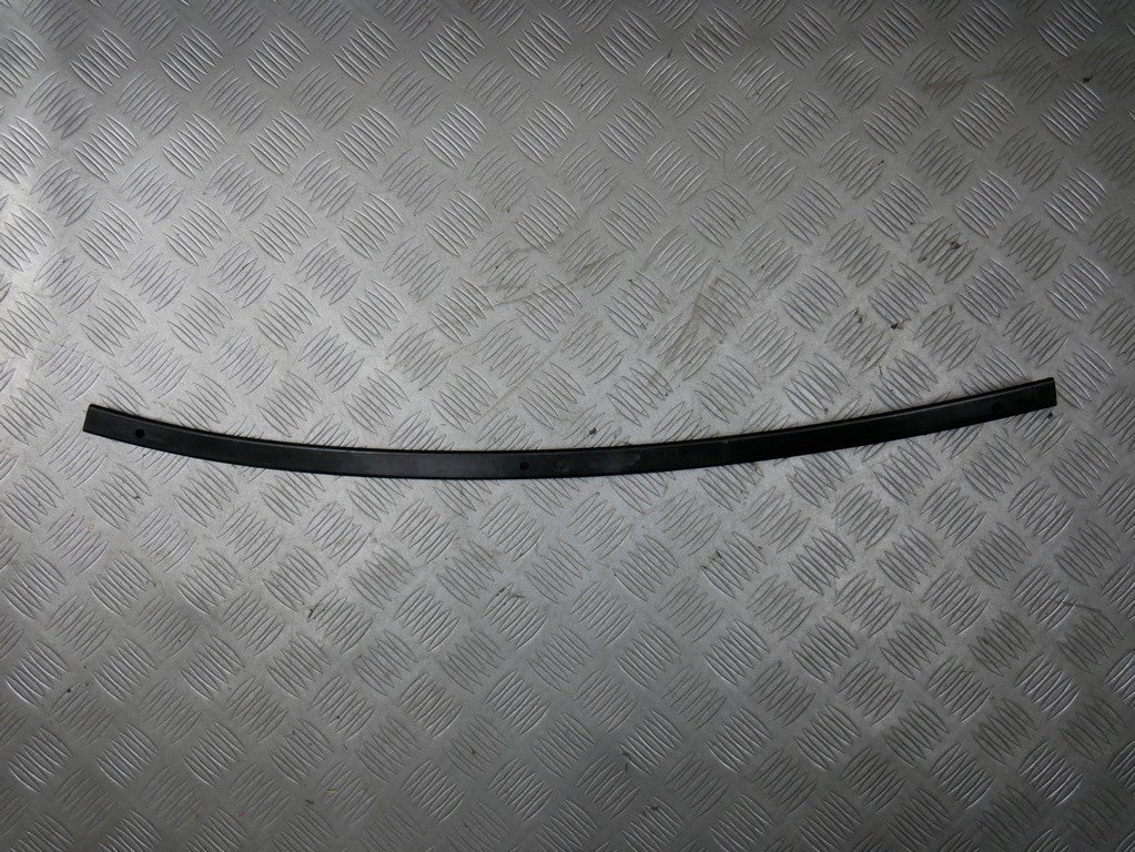 Listwa podszybia prawa 3402060 BMW X3 E83 LIFT
