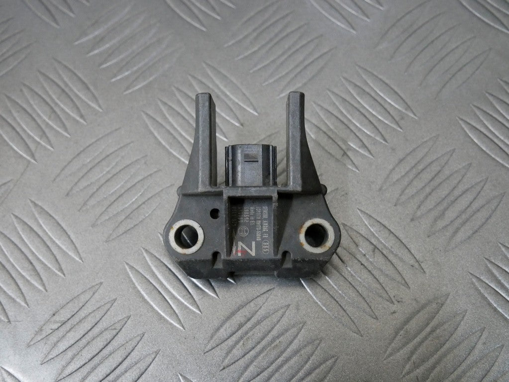Czujnik uderzenia 89173-53040 LEXUS IS 220 250