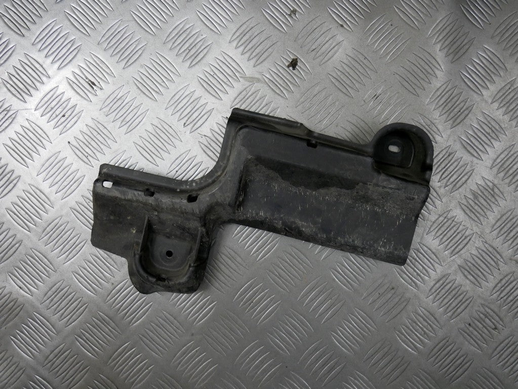 Osłona podwozia 58168-02010 TOYOTA AURIS I