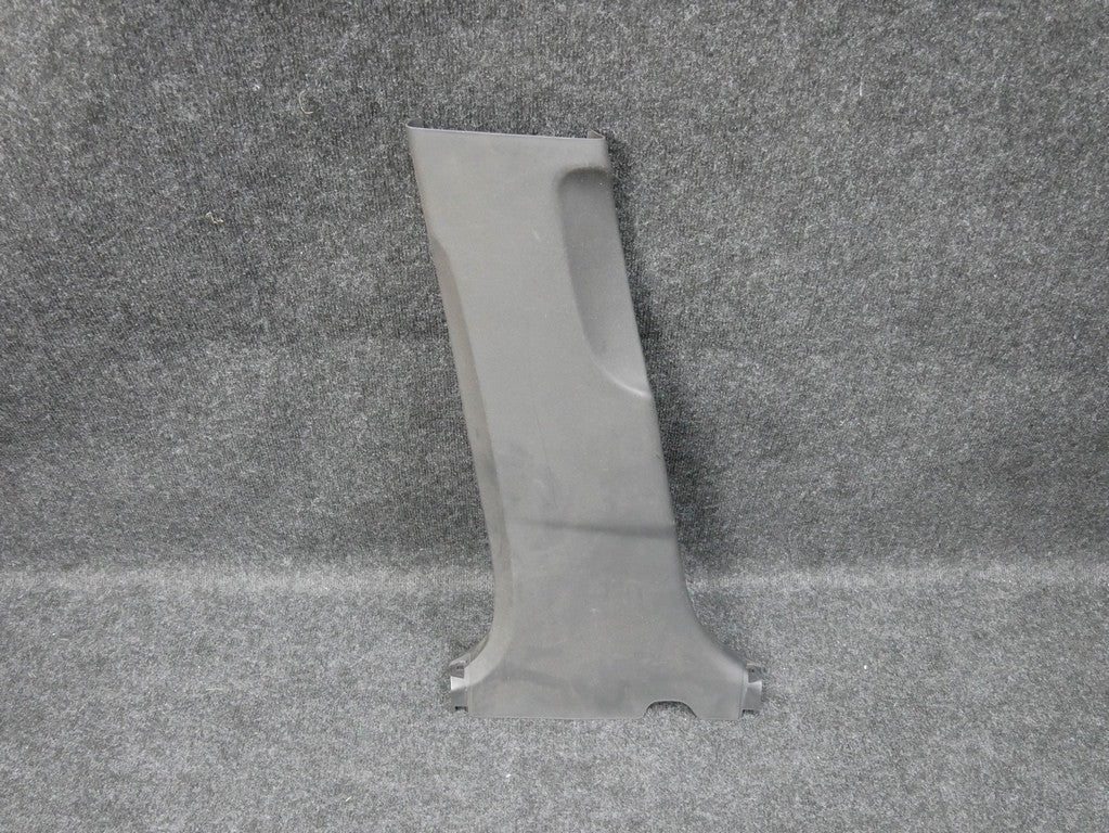 Osłona słupka środkowego lewa 62414-02080 AURIS I